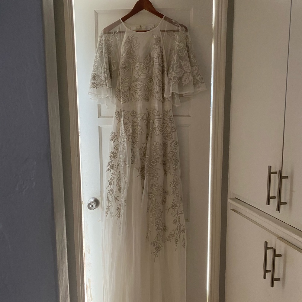 ASOS Wedding Dress NWT-Price Firm